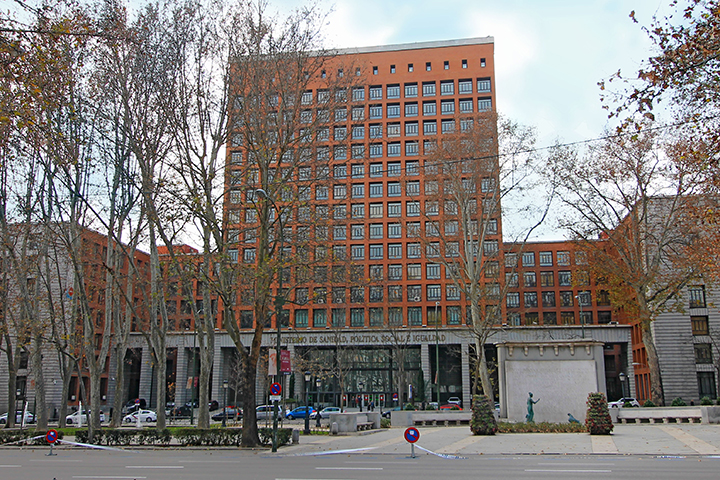 Edificio del Ministerio de Derechos Sociales y del Ministerio de Sanidad